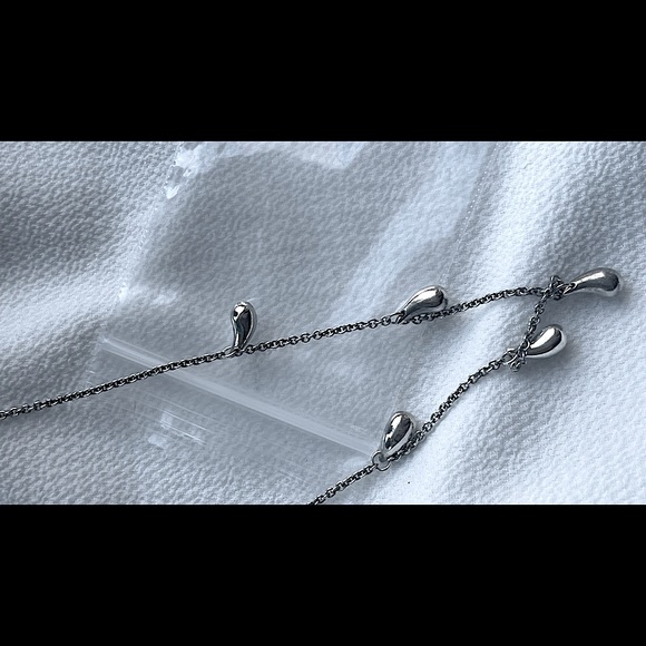 Tiffany & Co. Elsa Peretti 5 Teardrop pendant Sterling Silver Necklace 16” - Picture 7 of 7